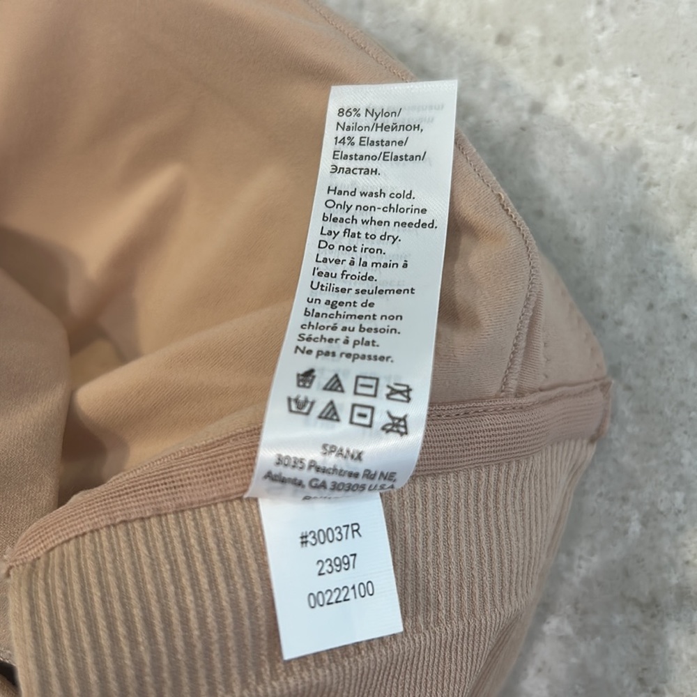 NWT Spanx Bra-llelujah lightly lined tank bralette. Naked 2.0. Size large. - Picture 12 of 12